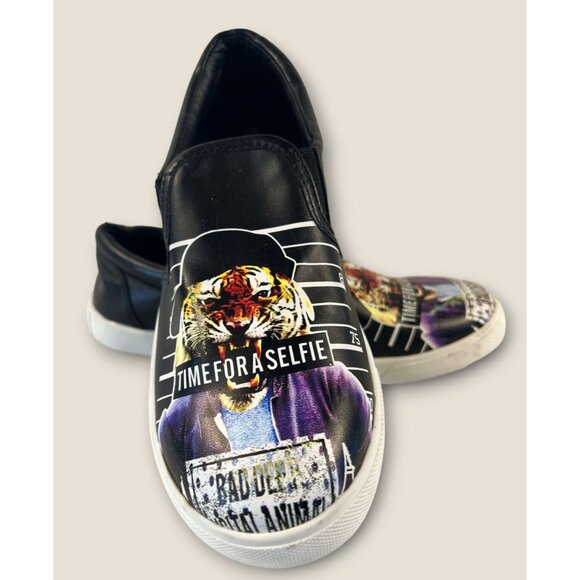 Tissaia Slip-On Shoes With Tiger Graphic "Time For A Selfie" Size 37/6.5 - Picture 2 of 7